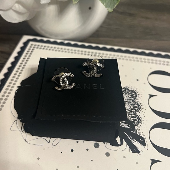 CHANEL Silver Mini Crystal CC Earrings - Picture 9 of 9